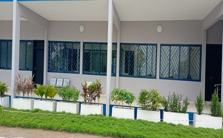 NOUS SOMMES DESORMAIS AU SEIN DU LYCEE TECHNIQUE COCODY