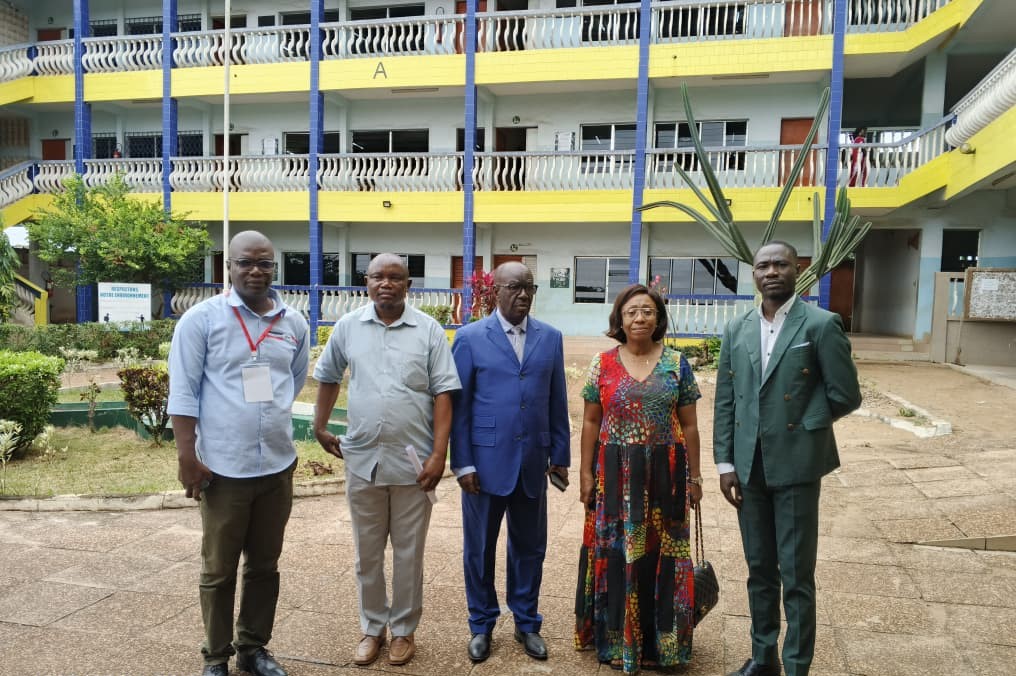 Visite de la Directrice de l'Encadrement des Etablissements Privés aux établissements à l'effet de s'assurer de l'effectivité des cours