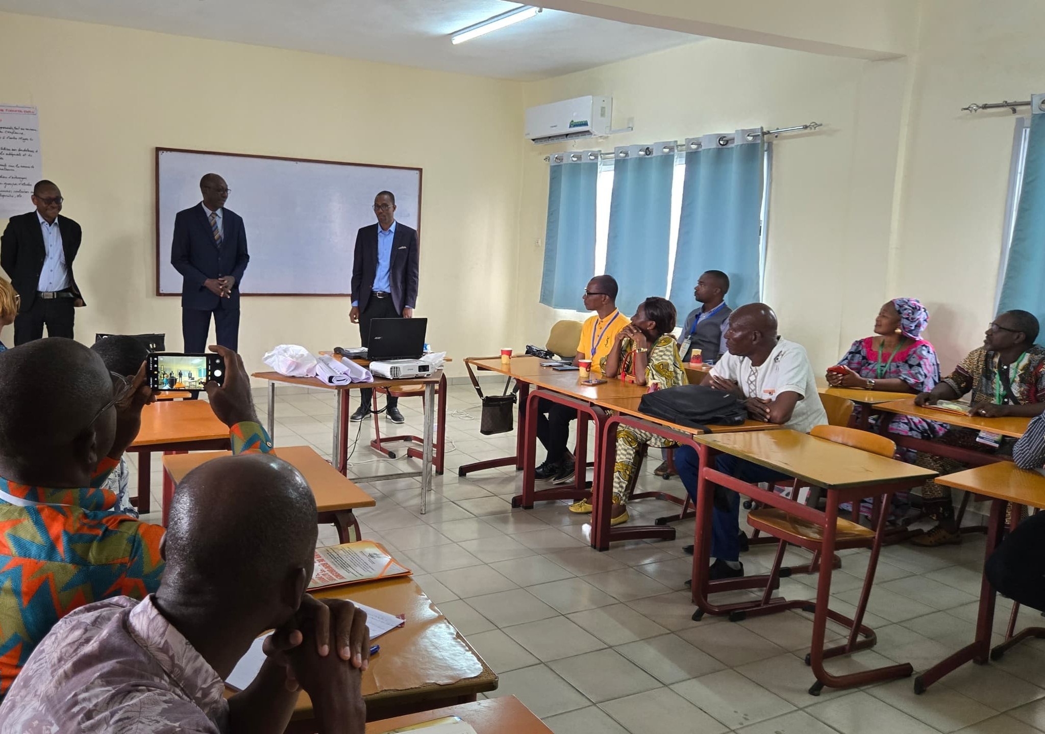 Visite du Directeur Général de la Formation Professionnelle aux postulants aux autorisations d'exercer