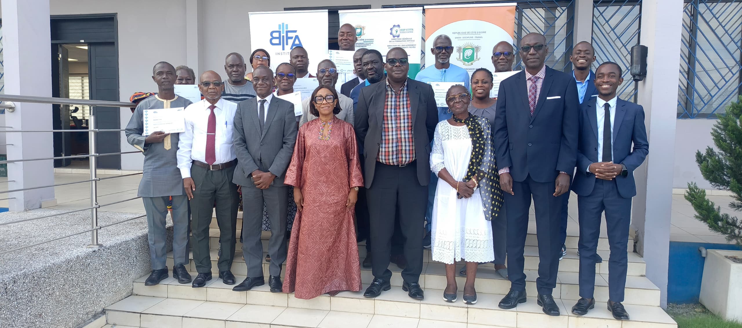 Fin de la troisième session et de la deuxième édition de la formation des fondateurs des établissements privés